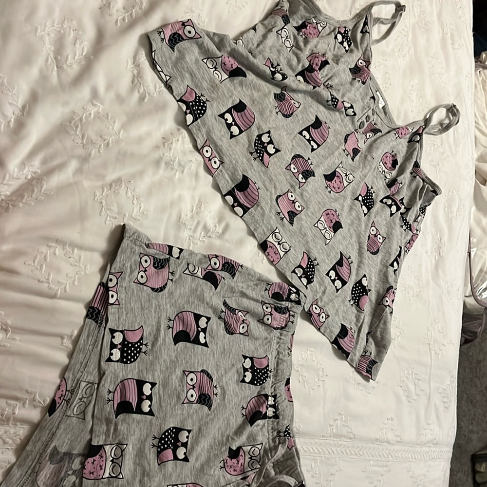 La vie en rose 🌹 short & cami pj’s with little adorable owls grey black pink M.